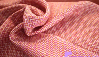 A Harris Tweed Weaver - Stornoway Hs1 2Jf