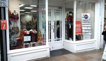 Cancer Research Uk - 200 High St