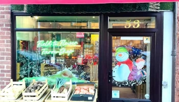 Field to Flower Farm Shop - Darvel Ka17 0Eb