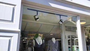 Oxfam - Dalkeith Eh22 1Ja