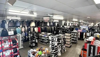Sports Direct - Paisley Pa1 2Bs