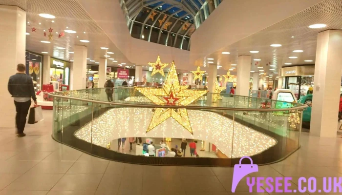 Bon Accord Aberdeen -  Inside - Aberdeen
