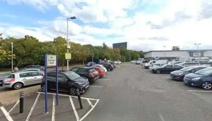British Heart Foundation Home Fashion Store Street View 360deg - Hamilton