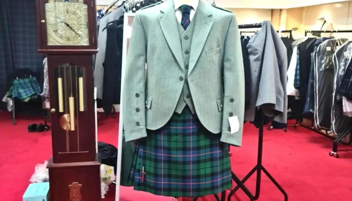 Clyde Kilts - Saltcoats Ka21 5Ds
