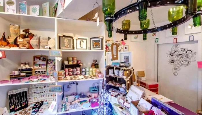 Everlongart Studio Gift Shop Street View 360deg - Alford