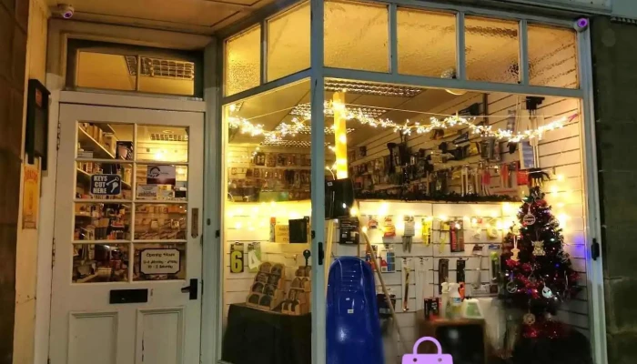 Lyons Hardware - Bo'Ness