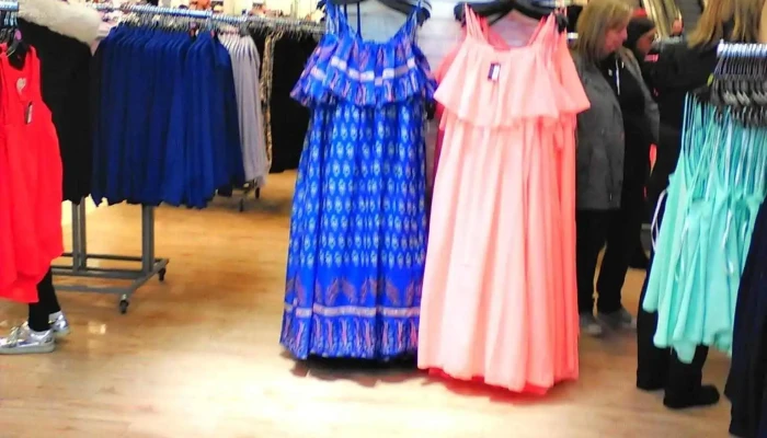 Oak Mall Shopping Centre Greenock - Greenock Pa15 1Jw