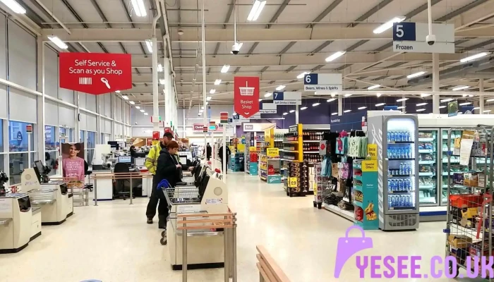 Tesco Superstore - Castle Rd