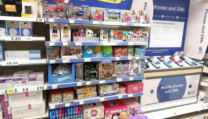 The Entertainer at Tesco - Bo'Ness