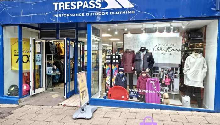 Trespass - Dunfermline Ky12 7As