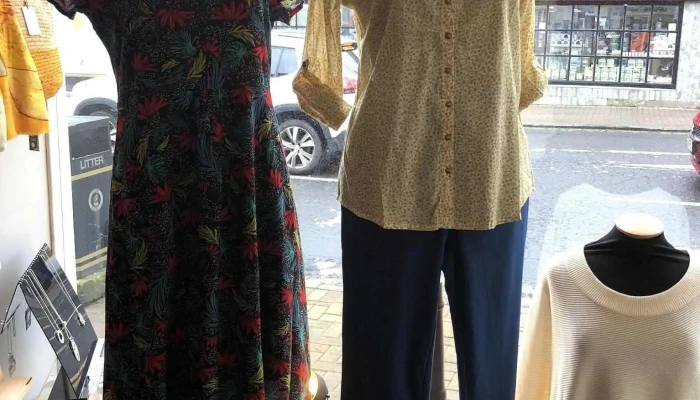 Update Boutique - Stewarton